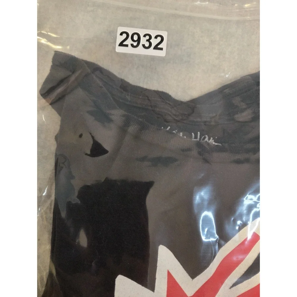 KEITH HARING Foundation Licensed T Shirt XL Dancing Barking DOG Pop Art Graffiti - Picture 7 of 7